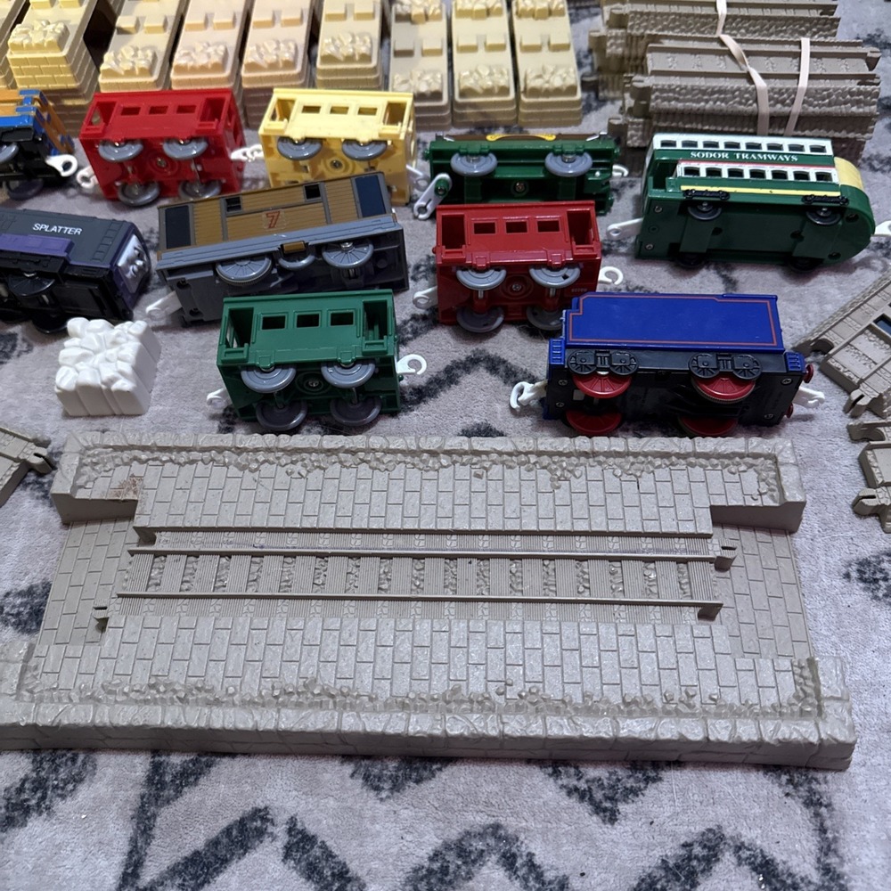 Thomas TrackMaster‎ Lot 90+Pcs Track Splatter Gullane Limited, Tramways  2006... - Picture 7 of 16